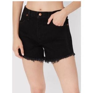 Wrangler reworked shorts in black wash. Size 26.